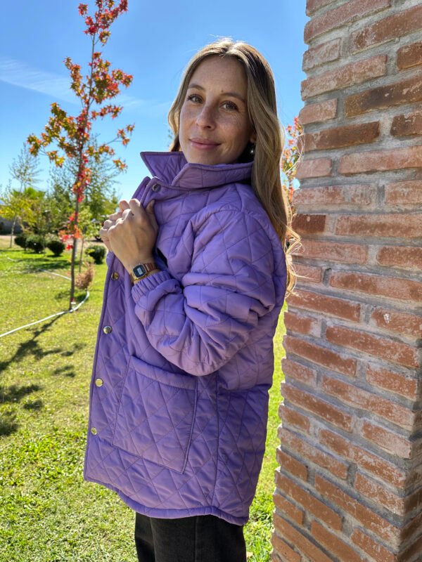 CHAQUETA ACOLCHADA FORRADA / LILA