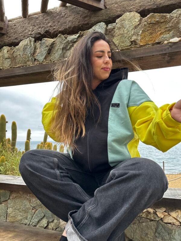 NIZA WAVE 🧜🏻‍♀️