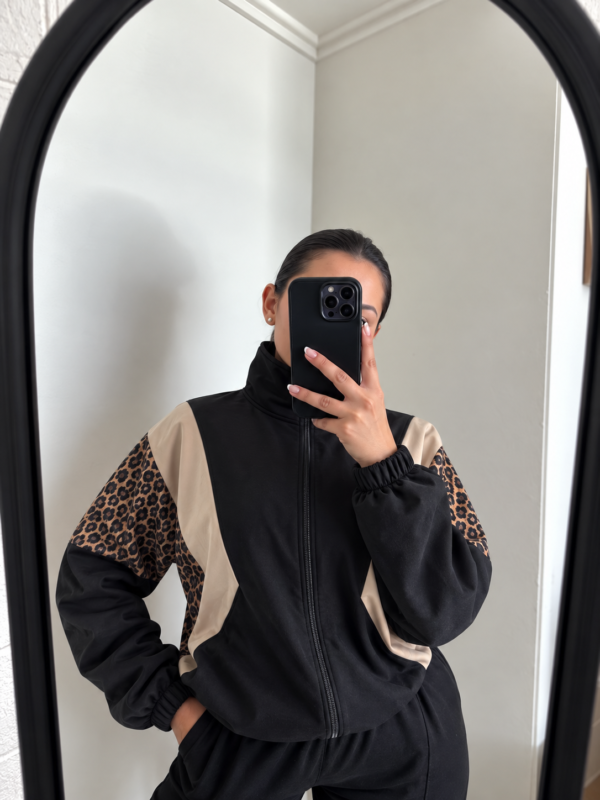 – WILD PRINT | POLERON MUJER | NIZA CHILE